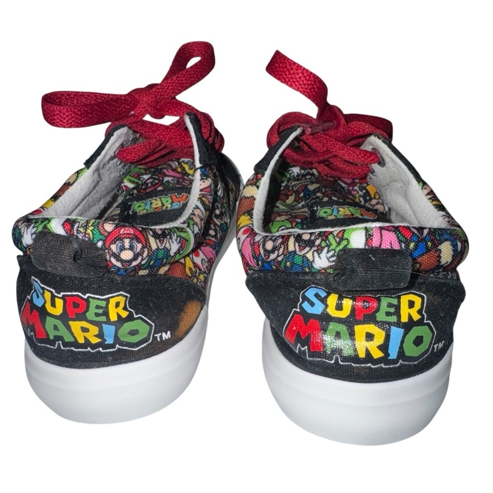 Super Mario Kids Size 3 Sneakers Nintendo 2023 Canvas Lace Up Shoes - Picture 4 of 8